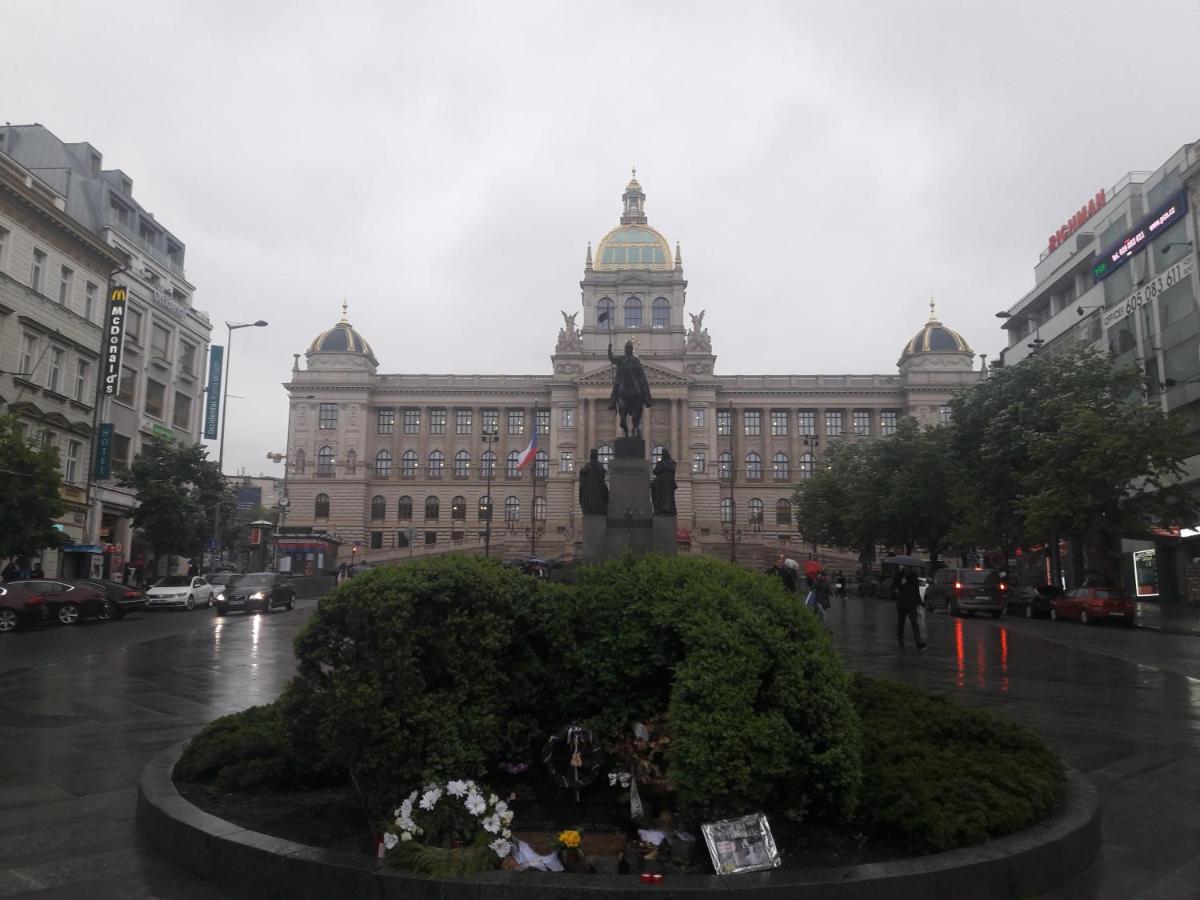 Apartman Exclusive Prague Whirlpool Exterior foto